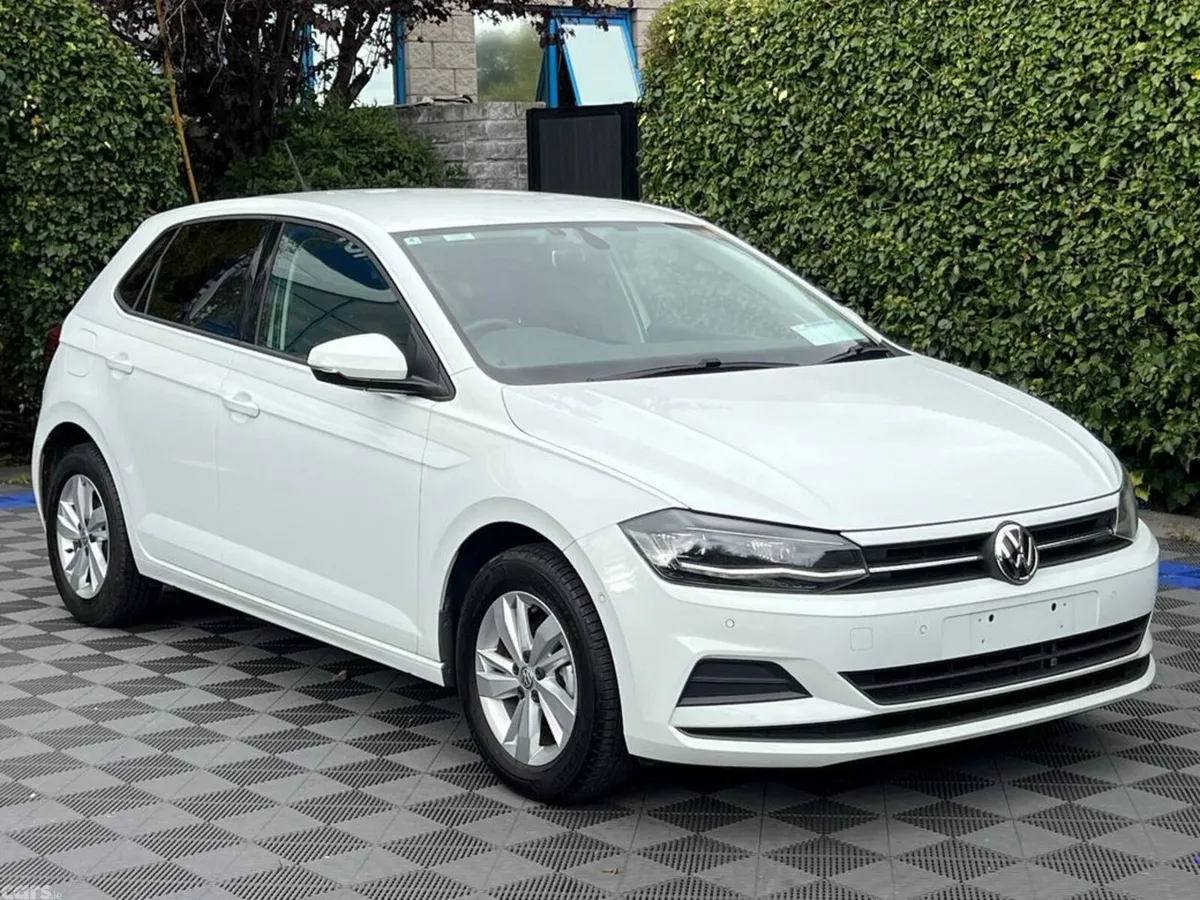 Volkswagen Polo Hatchback, Petrol, 2020, White