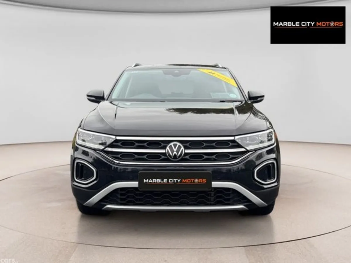 Volkswagen T-Roc Estate, Diesel, 2022, Black