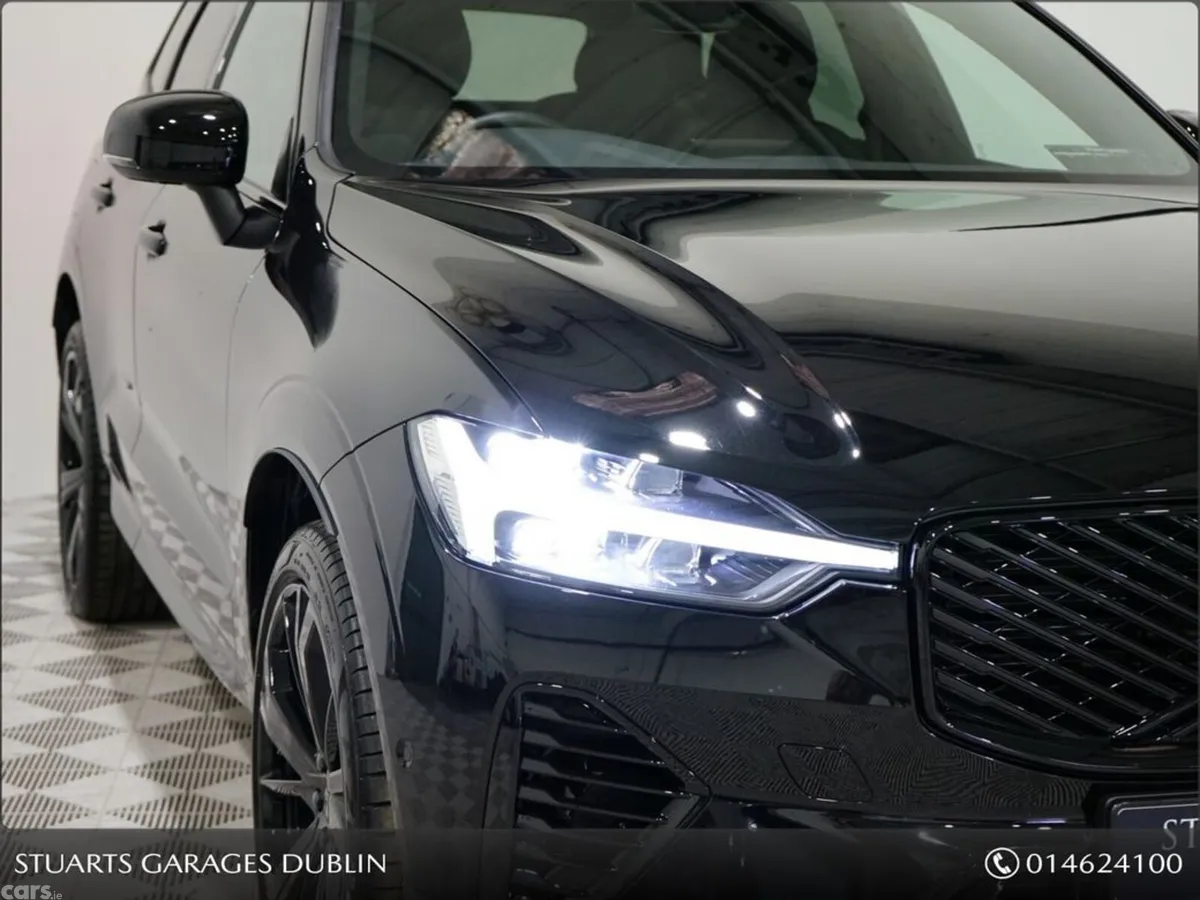 Volvo XC60 Estate, Petrol Hybrid, 2025, Black