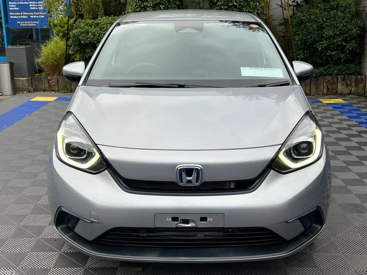 Honda Fit Hatchback, Petrol Hybrid, 2021, Silver