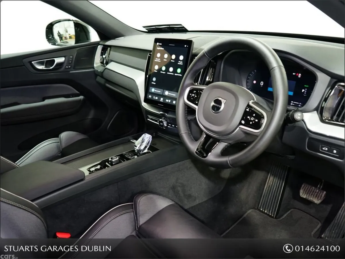Volvo XC60 Estate, Petrol Hybrid, 2025, Black