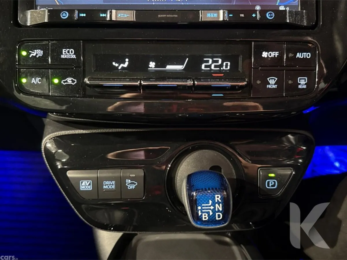 Toyota Prius Hatchback, Petrol Hybrid, 2019, Blue