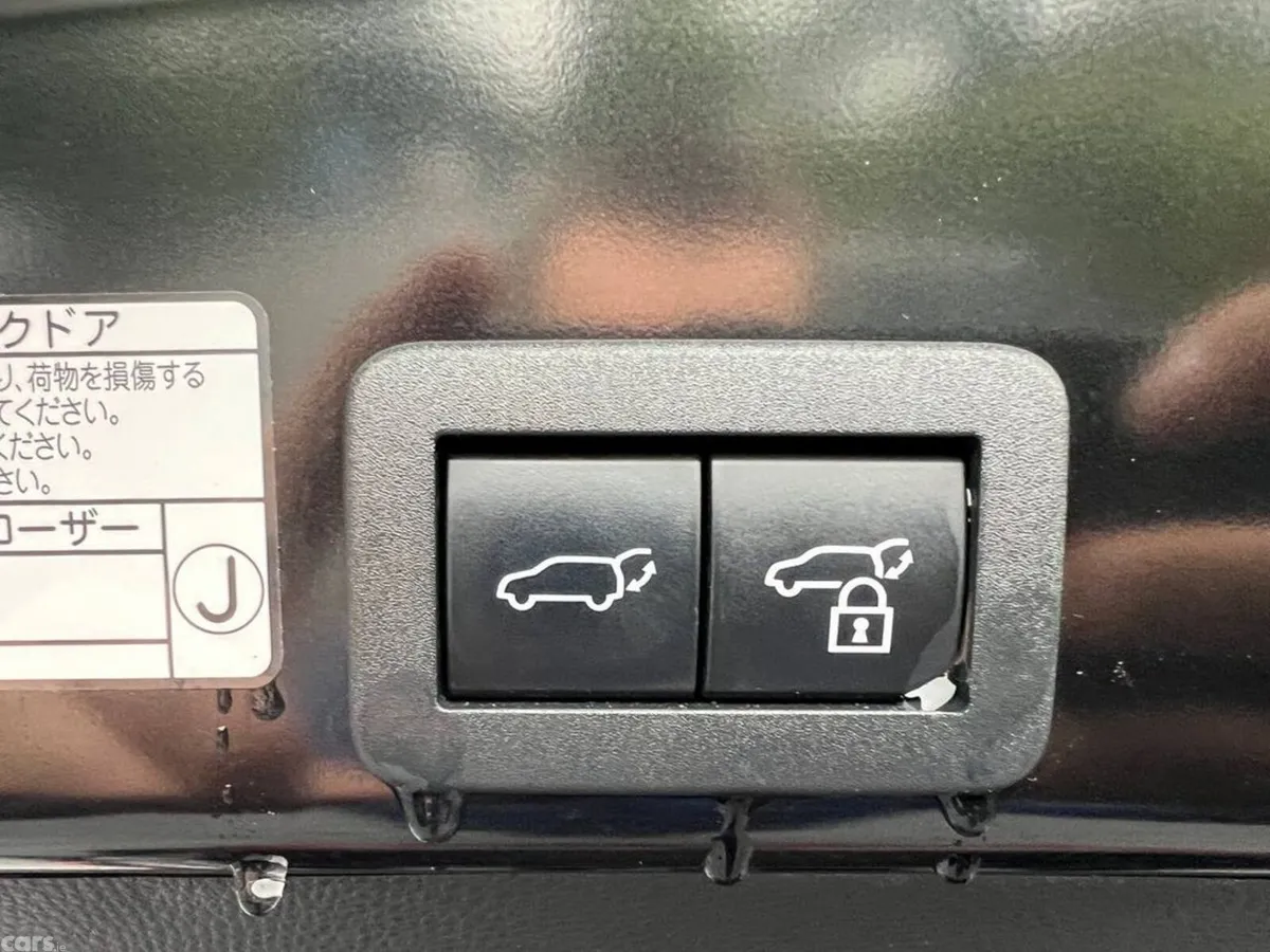 Toyota Yaris Cross SUV, Petrol Hybrid, 2021, Red
