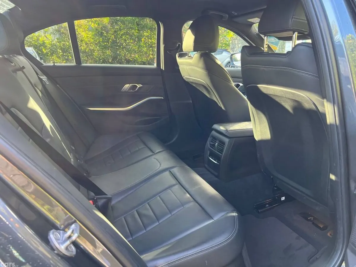 BMW 3-Series Saloon, Petrol Plug-in Hybrid, 2020, Grey