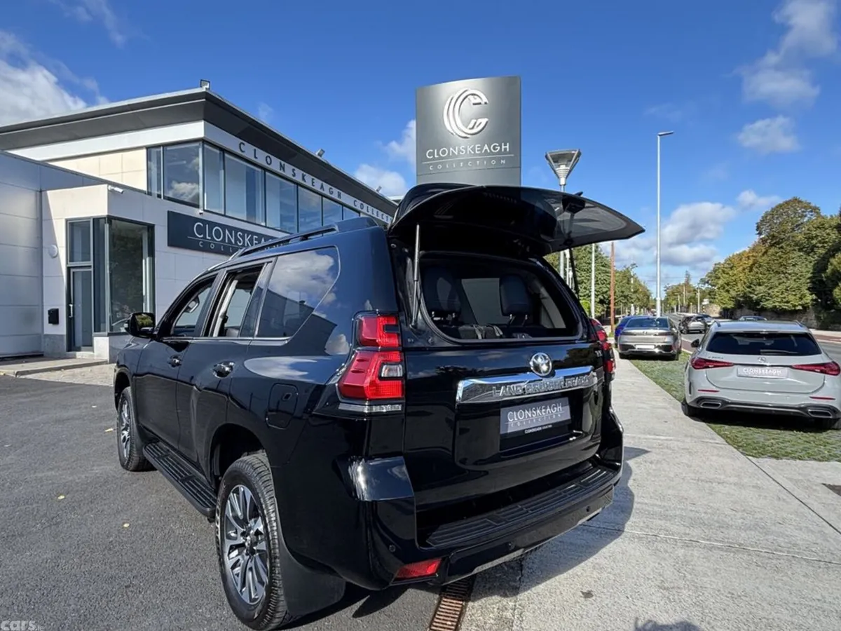 Toyota Land Cruiser MPV, Diesel, 2023, Black