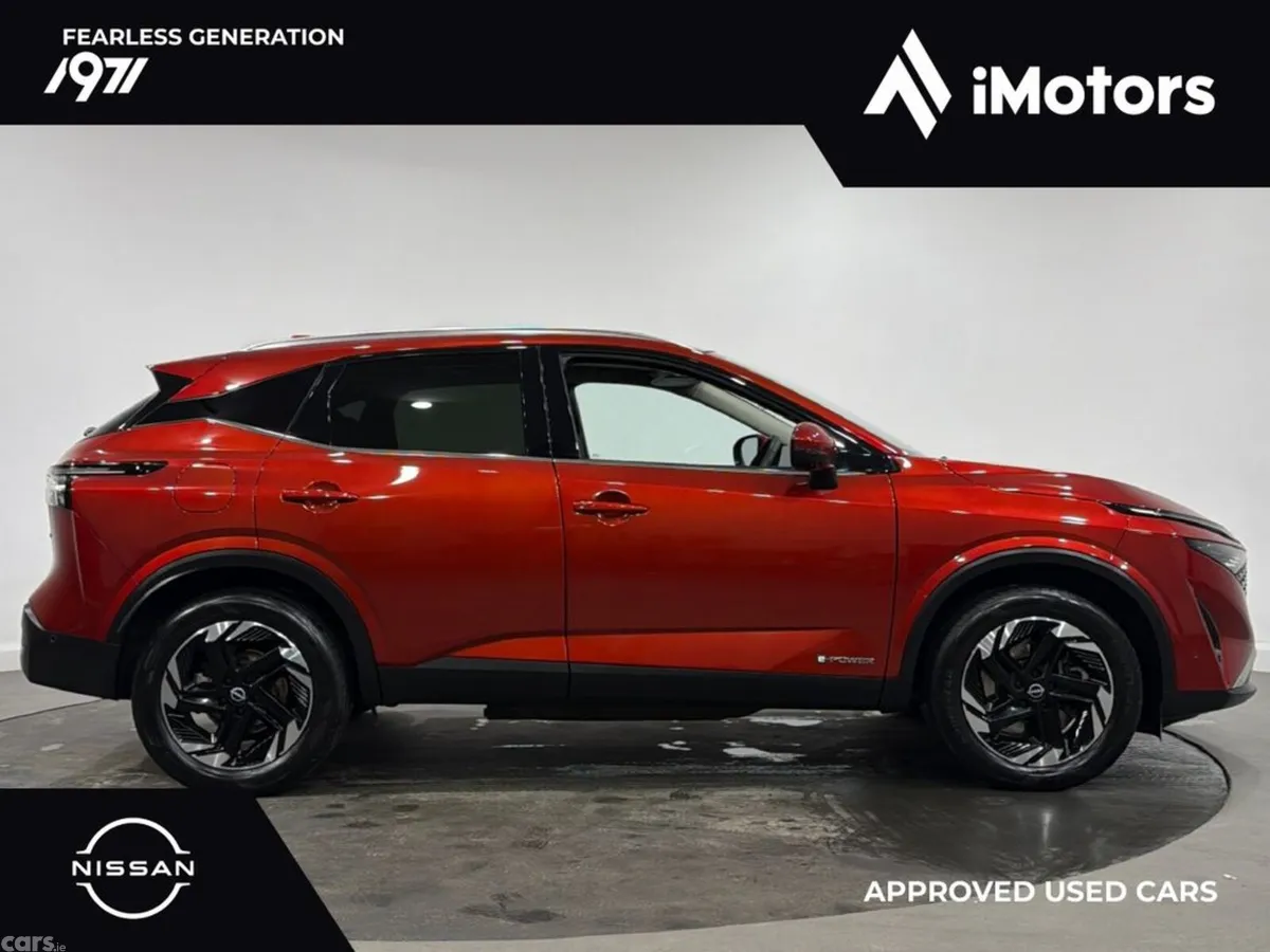 Nissan Qashqai SUV, Petrol Hybrid, 2026, Red