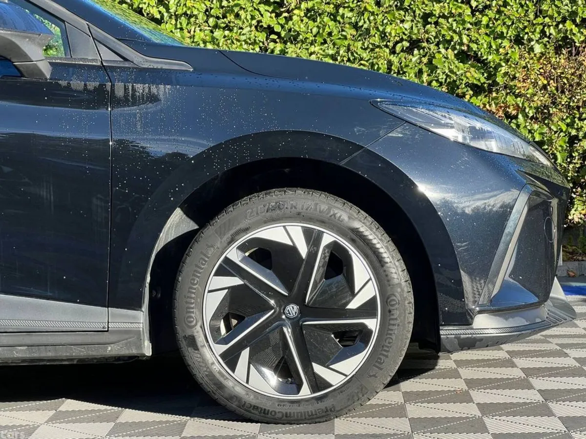 MG 4 Hatchback, Electric, 2023, Black