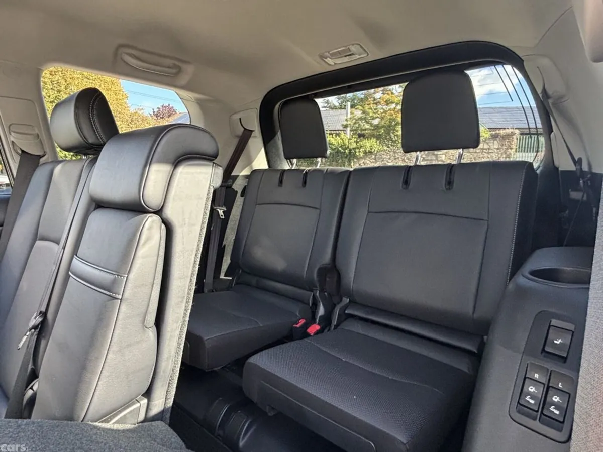 Toyota Land Cruiser MPV, Diesel, 2023, Black