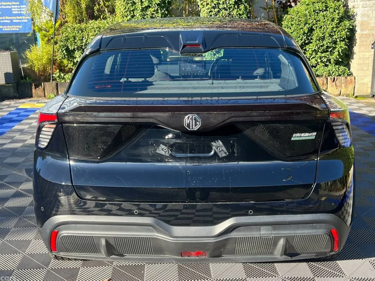 MG 4 Hatchback, Electric, 2023, Black
