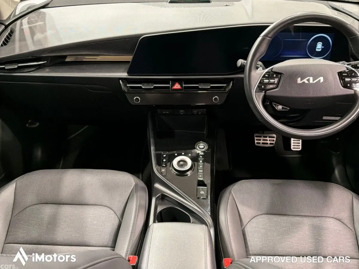 Kia Niro SUV, Petrol Plug-in Hybrid, 2024, Grey