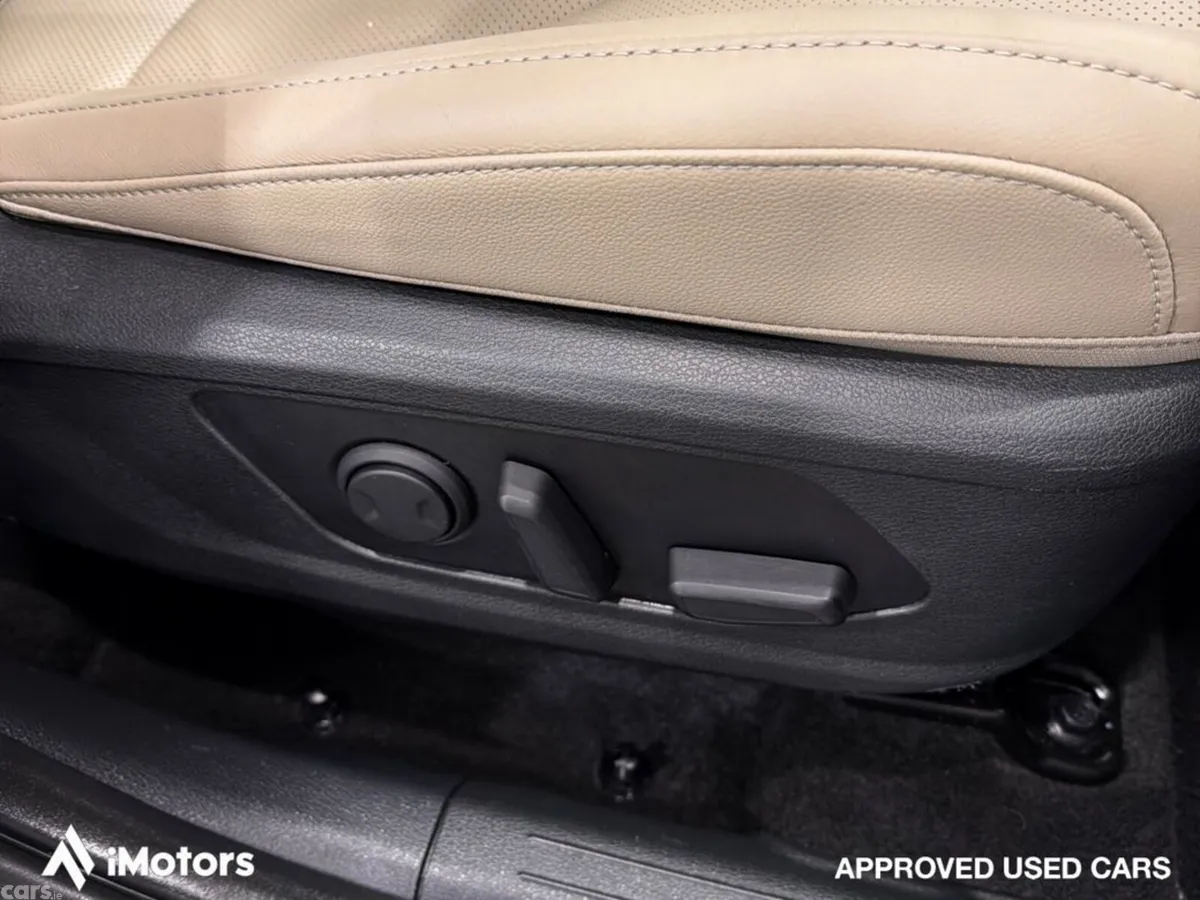 Kia Sportage SUV, Petrol Plug-in Hybrid, 2023, Grey