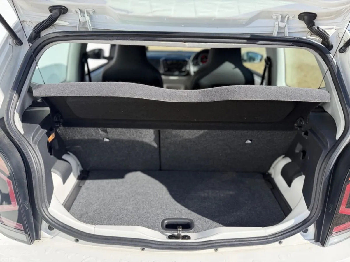 Volkswagen up! Hatchback, Petrol, 2017, White