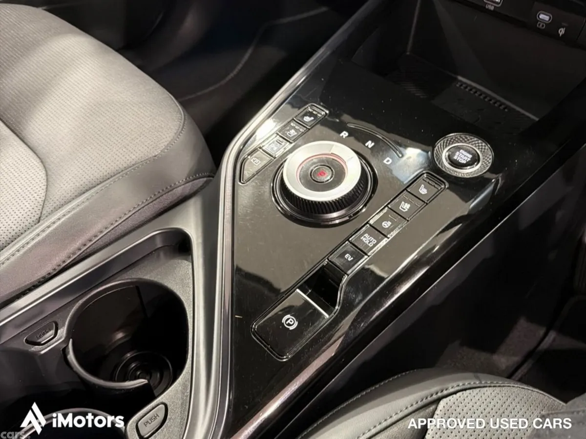 Kia Niro SUV, Petrol Plug-in Hybrid, 2024, Grey