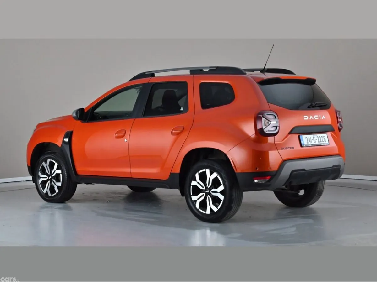 Dacia Duster SUV, Petrol, 2024, Orange