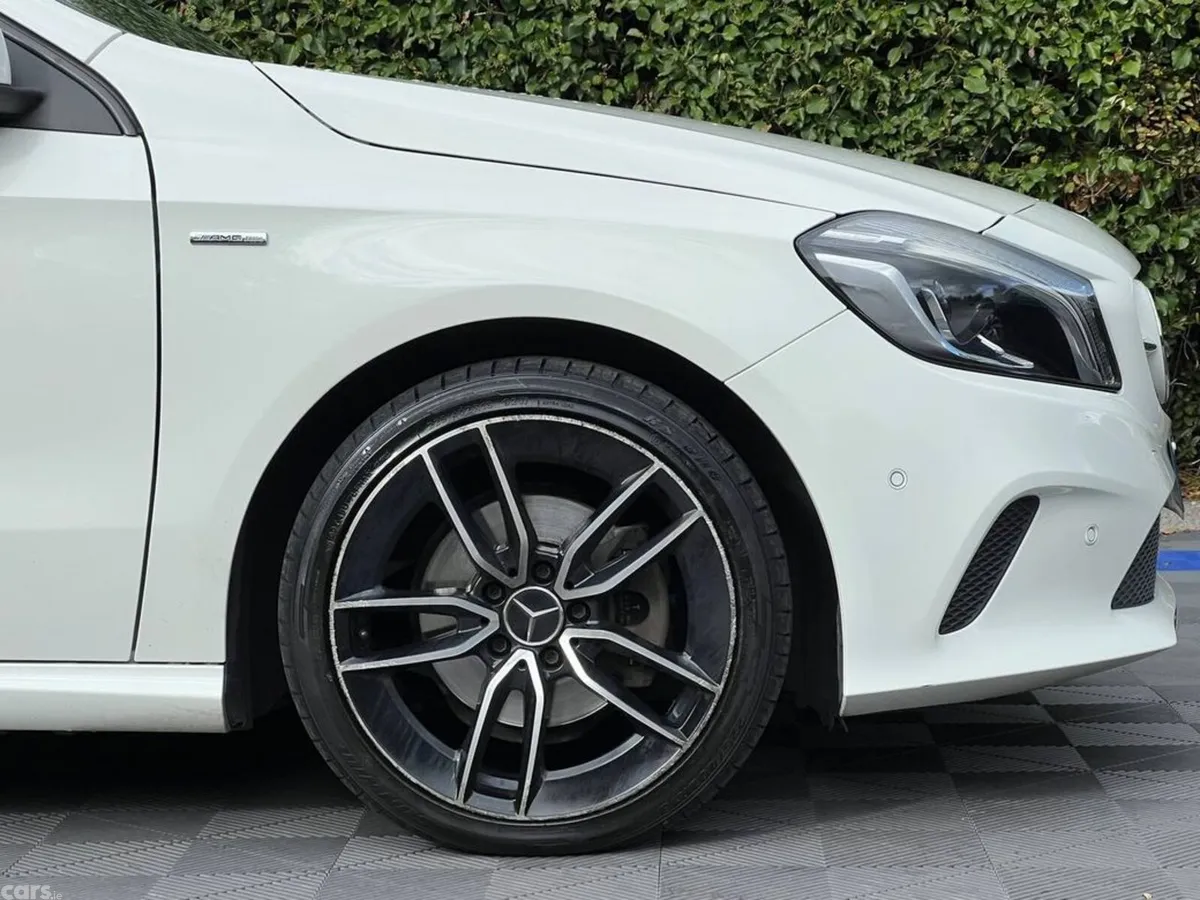 Mercedes-Benz A-Class Hatchback, Petrol, 2016, White