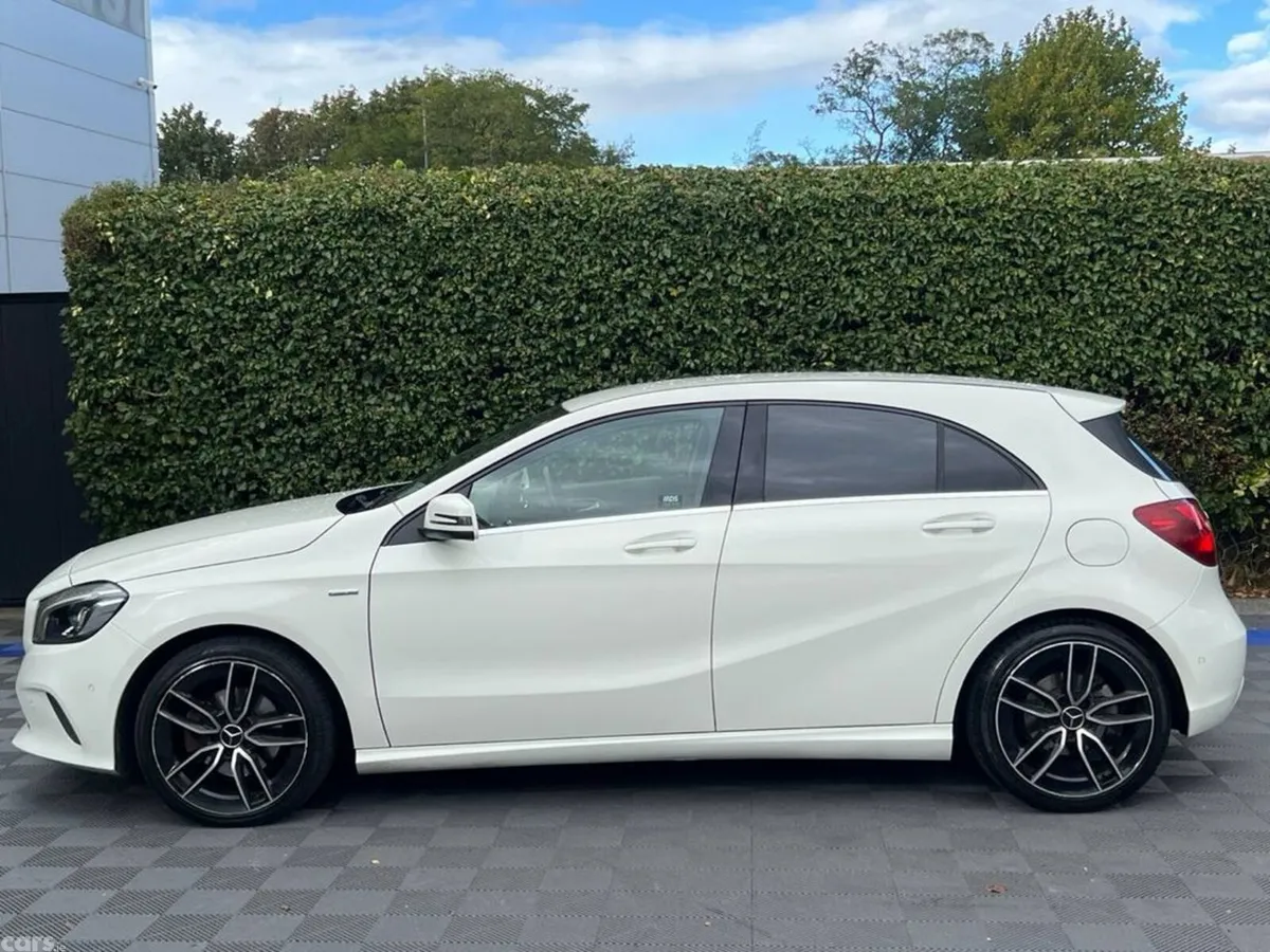 Mercedes-Benz A-Class Hatchback, Petrol, 2016, White