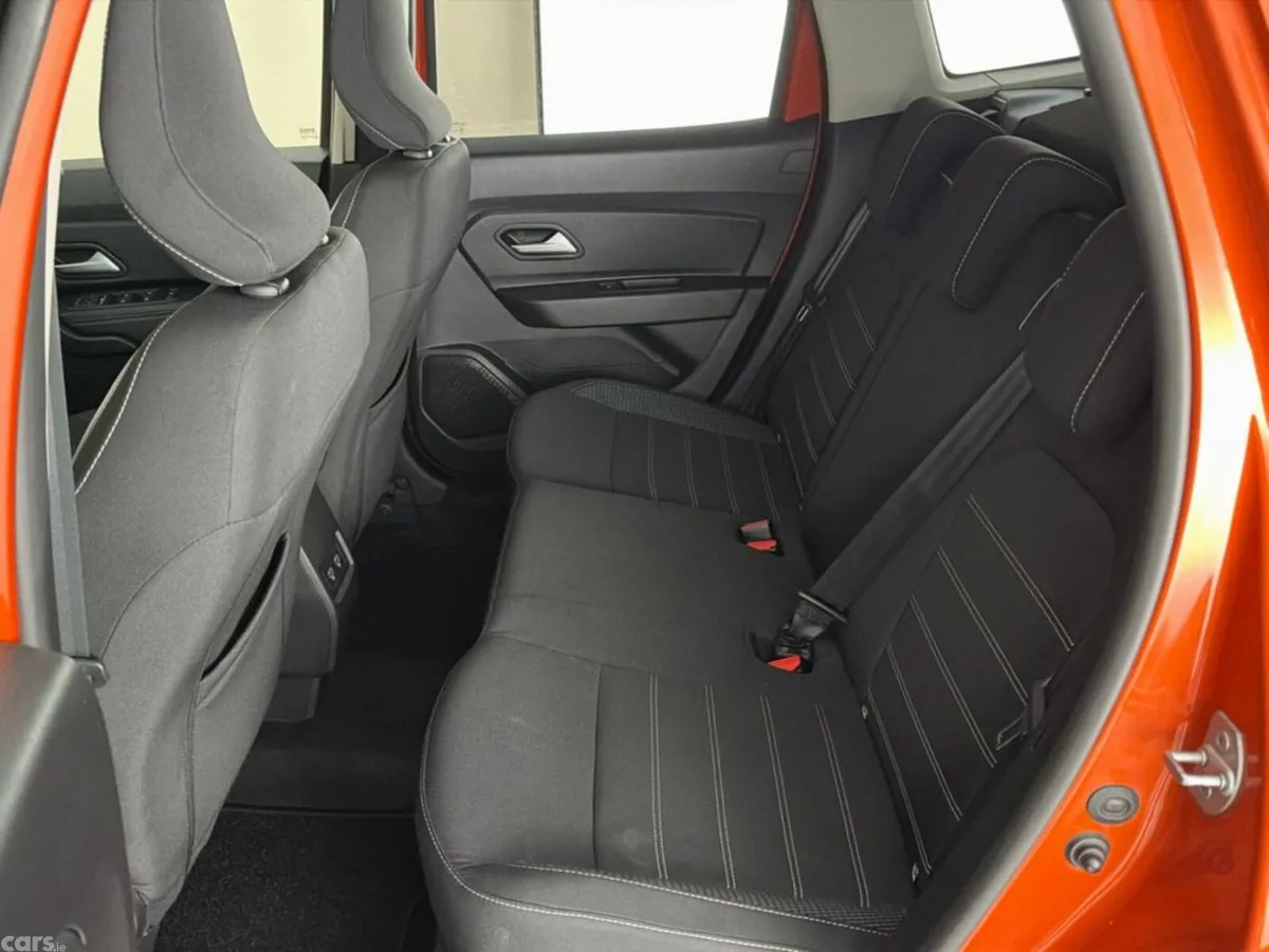 Dacia Duster SUV, Petrol, 2024, Orange