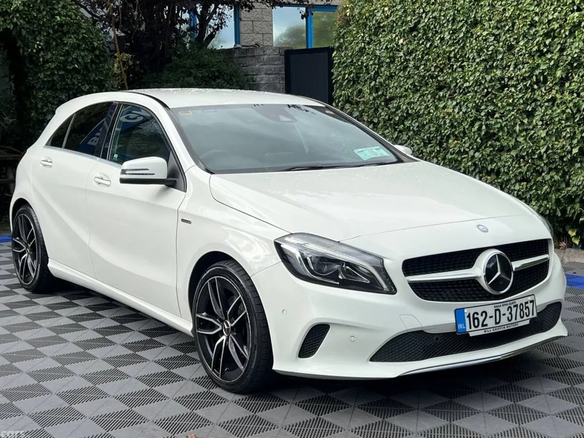 Mercedes-Benz A-Class Hatchback, Petrol, 2016, White