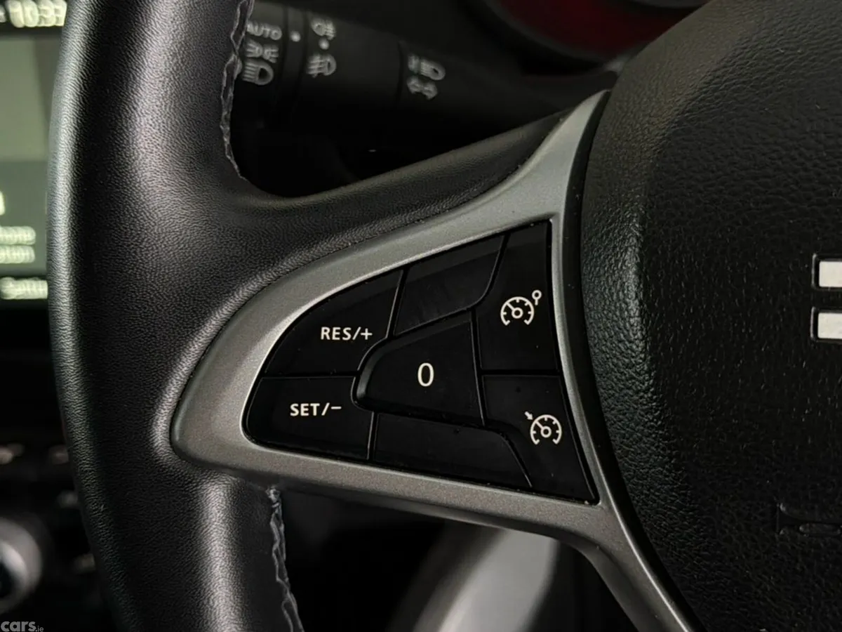 Dacia Duster SUV, Petrol, 2024, Orange