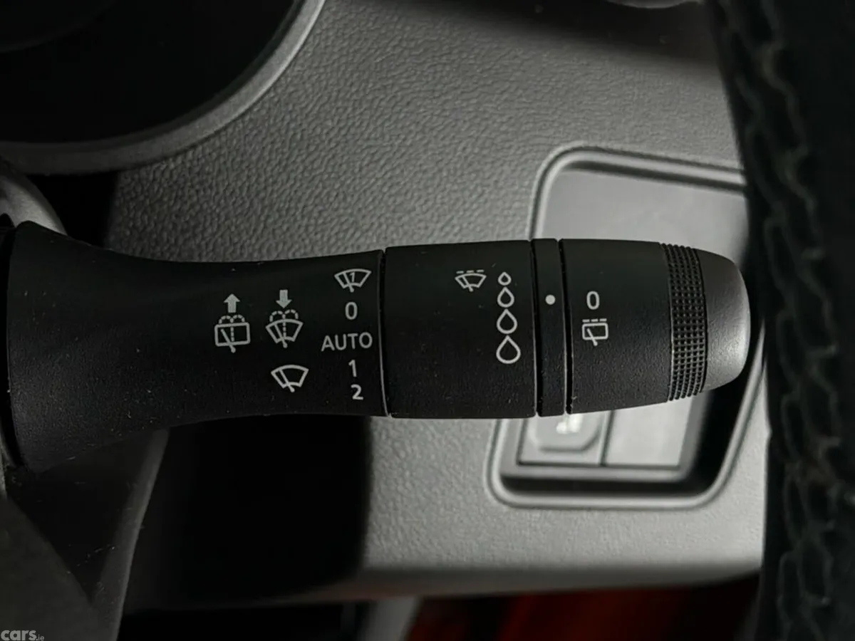 Dacia Duster SUV, Petrol, 2024, Orange