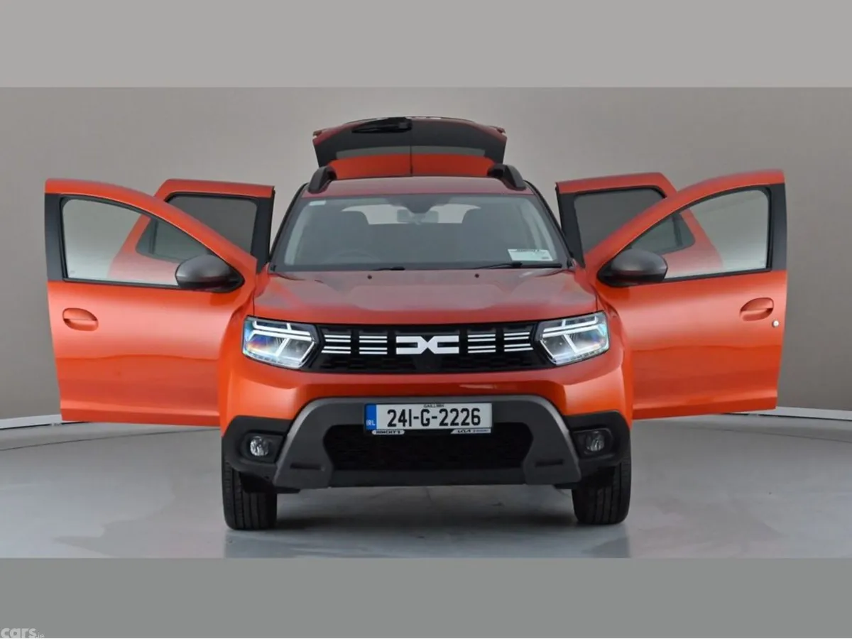 Dacia Duster SUV, Petrol, 2024, Orange