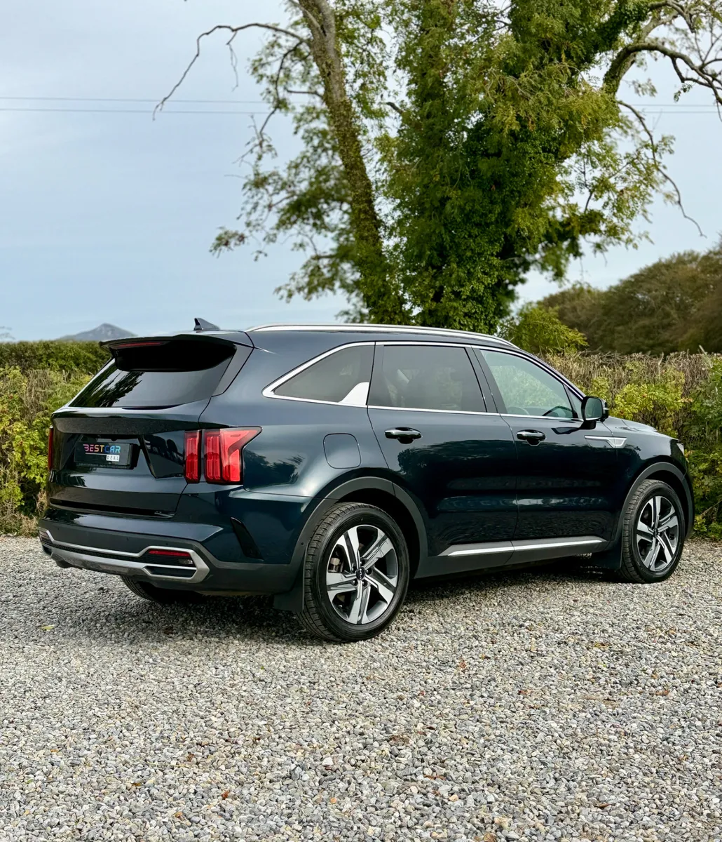 Kia Sorento SUV, Petrol Plug-in Hybrid, 2023, Blue