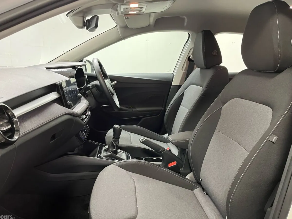 Skoda Fabia Hatchback, Petrol, 2026, White