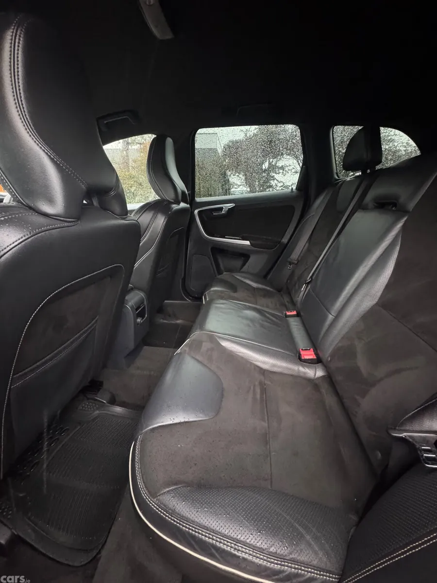 Volvo XC60 SUV, Diesel, 2017, Black