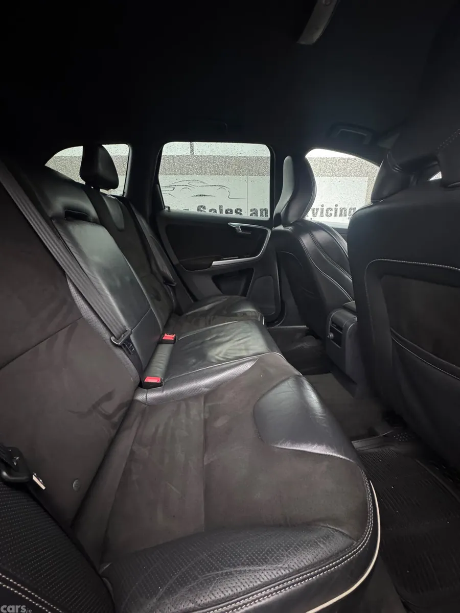 Volvo XC60 SUV, Diesel, 2017, Black