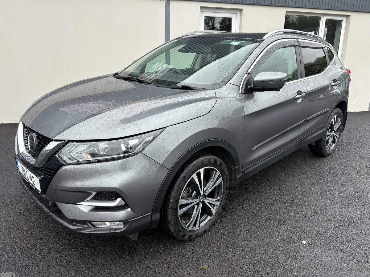Nissan Qashqai MPV, Petrol, 2019, Grey
