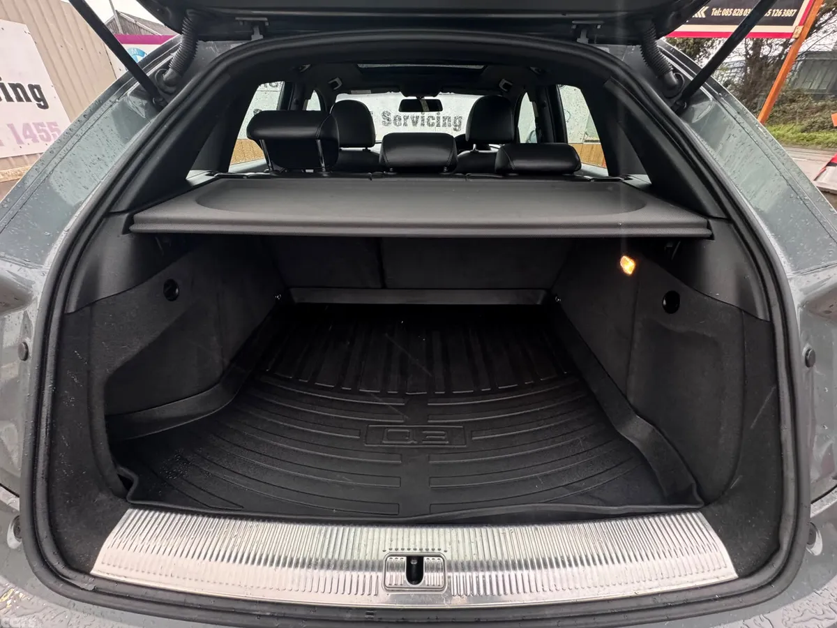 Audi Q3 SUV, Diesel, 2014, Grey