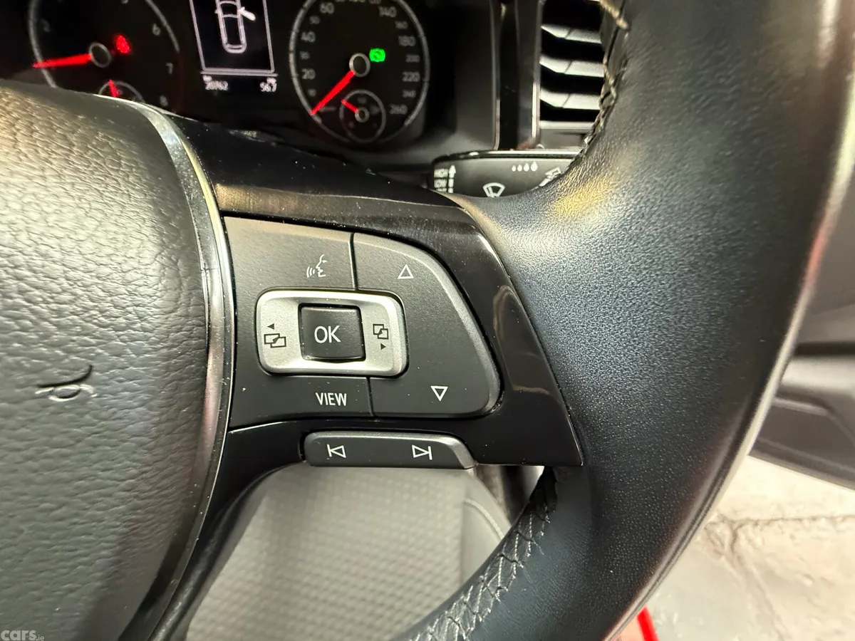 Volkswagen Polo Hatchback, Petrol, 2020, Red