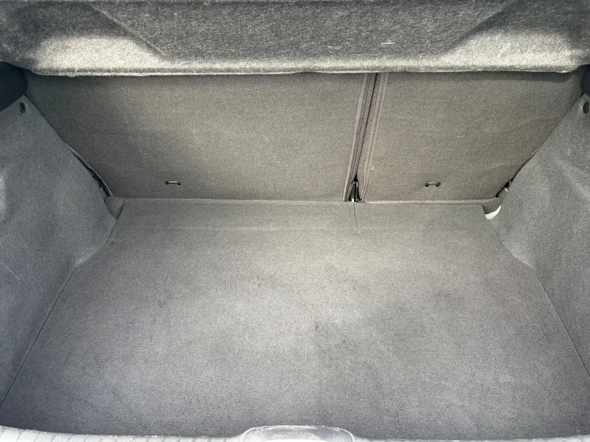 Peugeot 208 Hatchback, Petrol, 2019, Grey