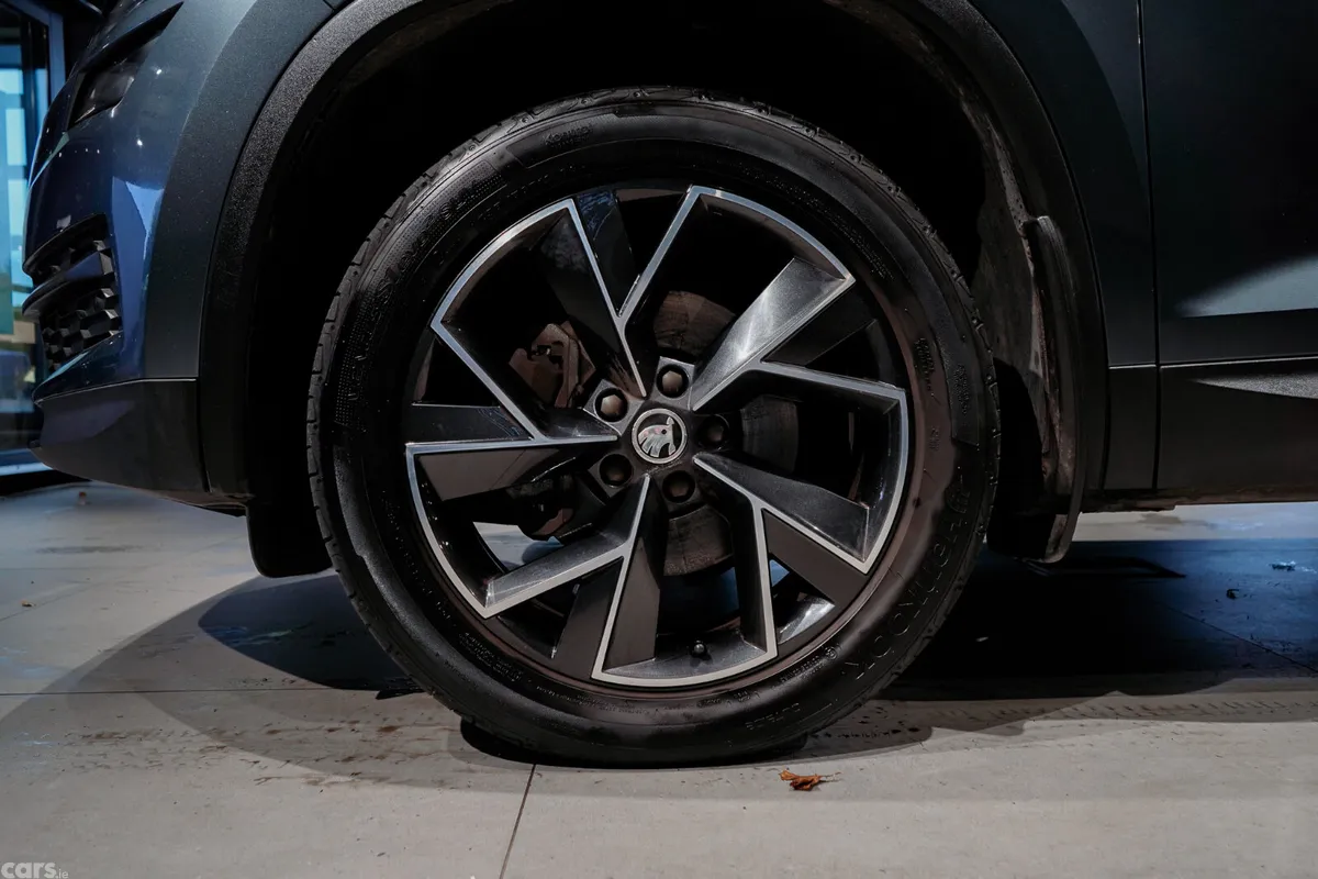Skoda Kodiaq SUV, Diesel, 2019, Grey