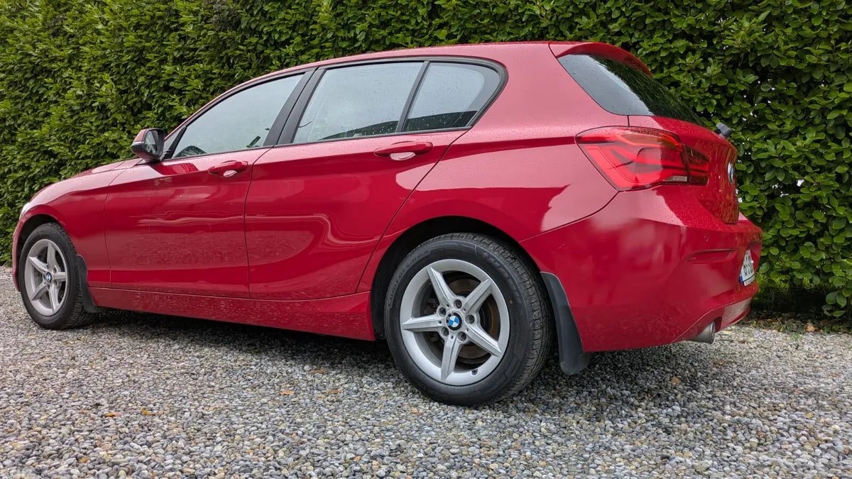 BMW 1-Series Hatchback, Diesel, 2016, Red