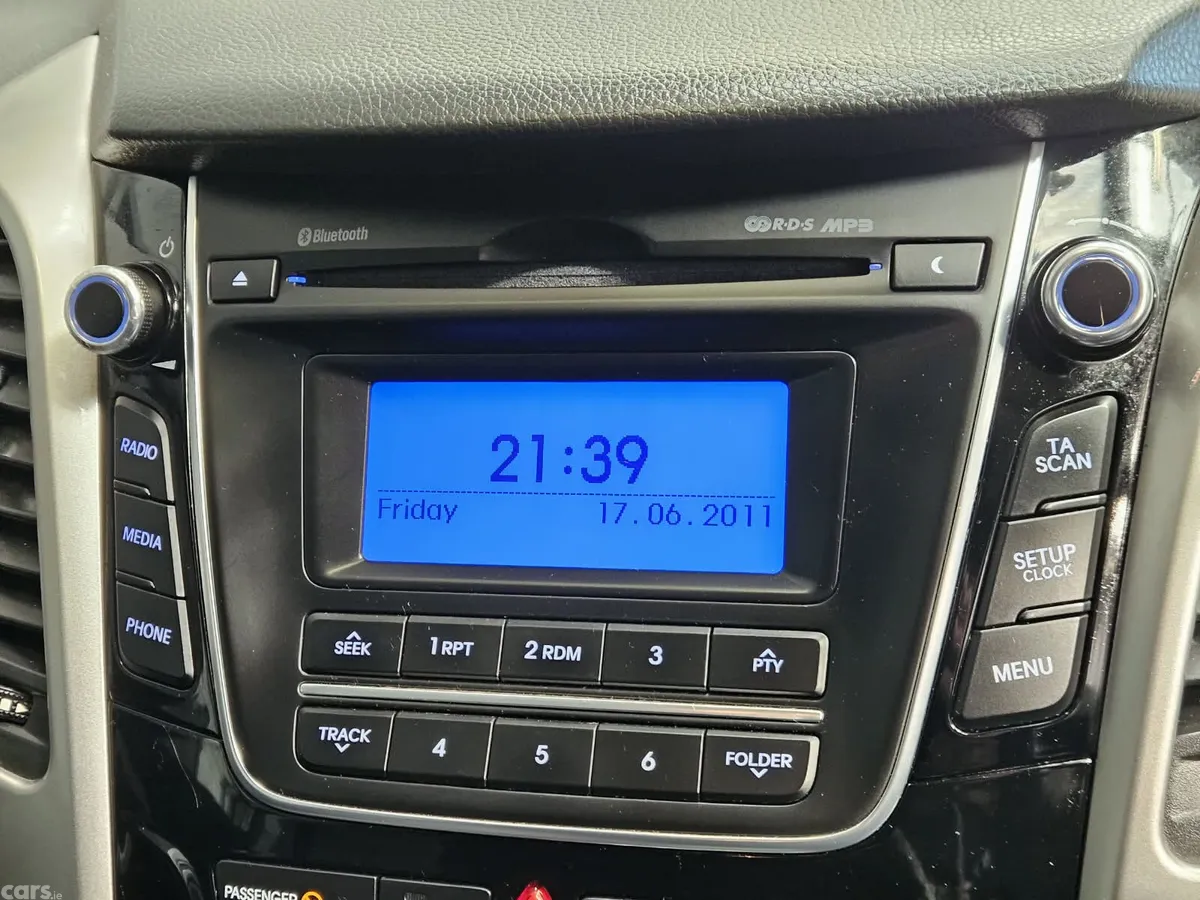 Hyundai i30 Hatchback, Diesel, 2015, Grey