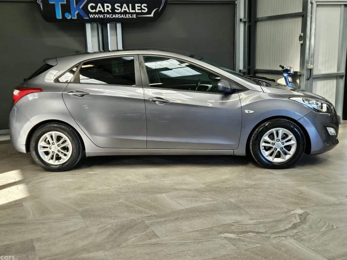 Hyundai i30 Hatchback, Diesel, 2015, Grey