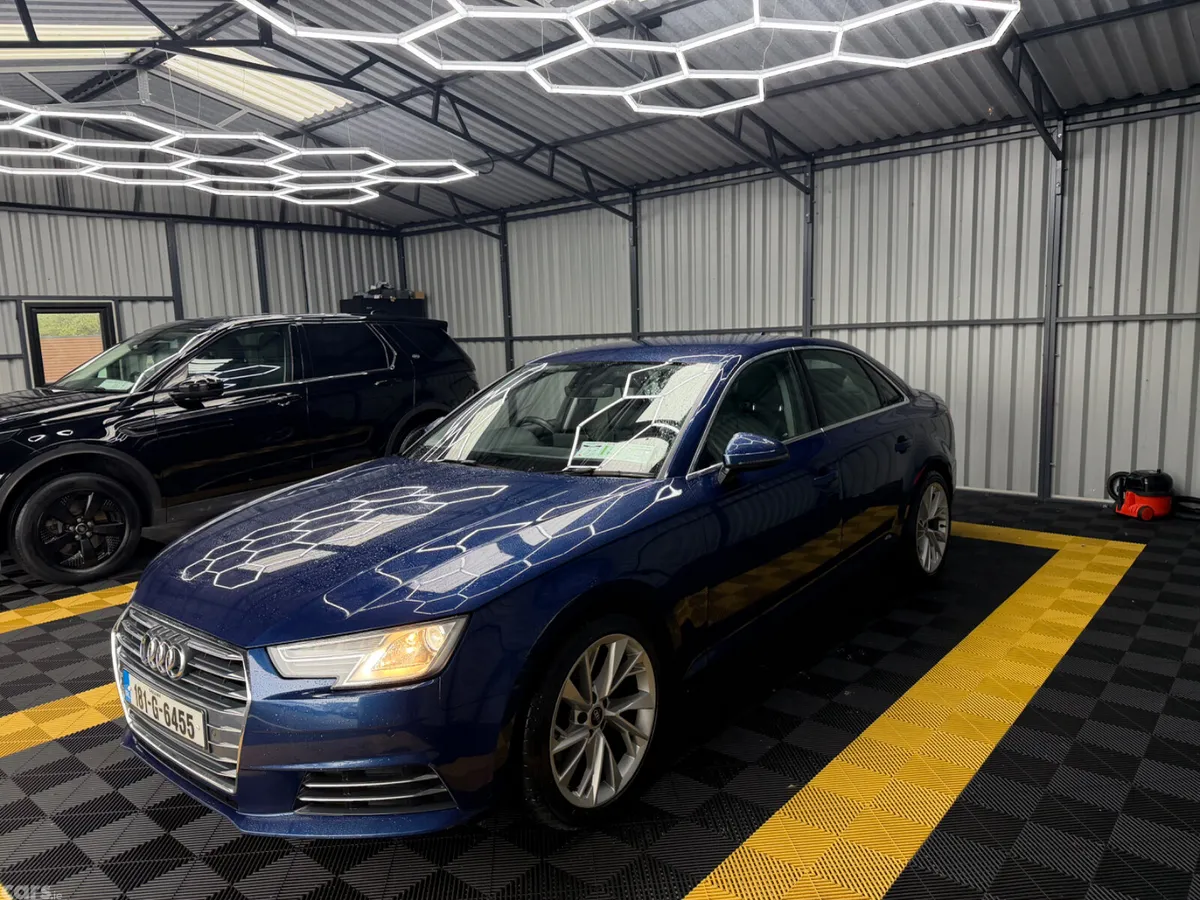 Audi A4 Saloon, Diesel, 2018, Blue