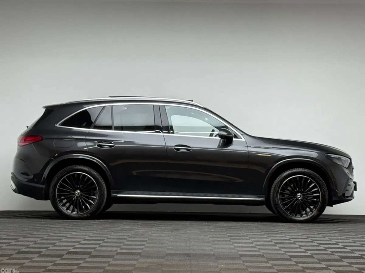 Mercedes-Benz GLC SUV, Diesel Plug-in Hybrid, 2023, Grey