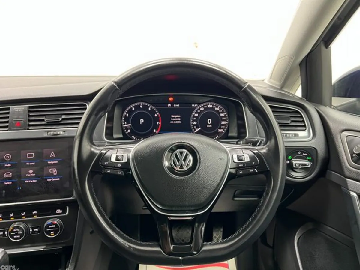 Volkswagen Golf Estate, Petrol, 2019, Blue