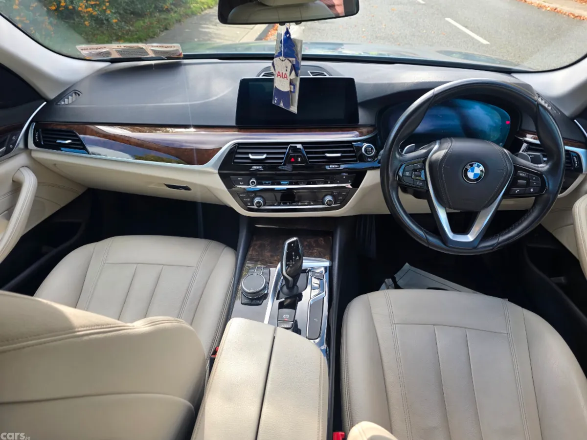 BMW 5-Series Saloon, Diesel, 2019, Grey