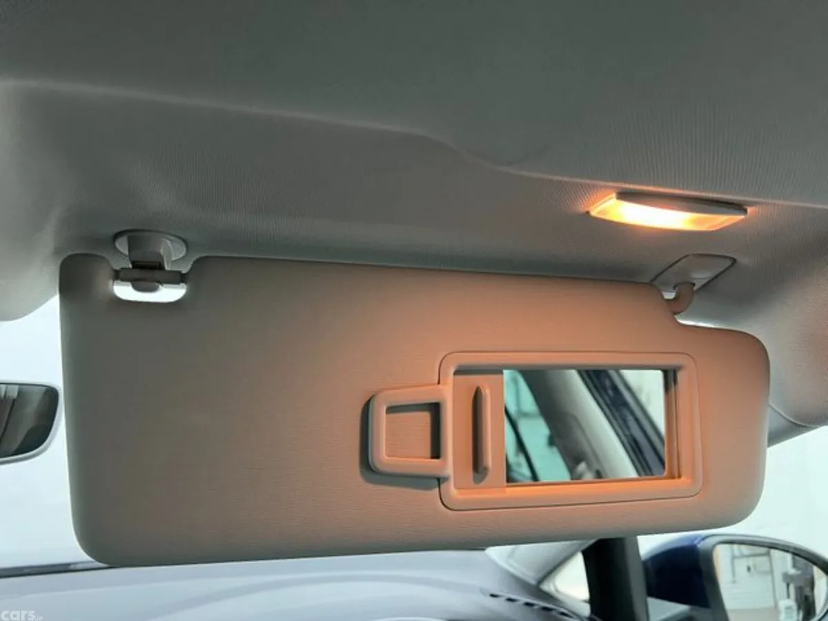 Volkswagen Golf Estate, Petrol, 2019, Blue