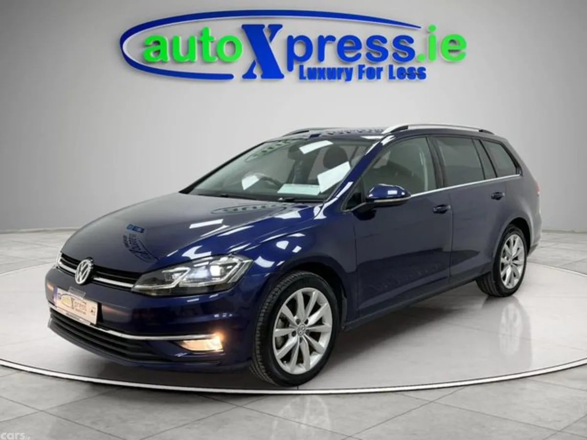Volkswagen Golf Estate, Petrol, 2019, Blue