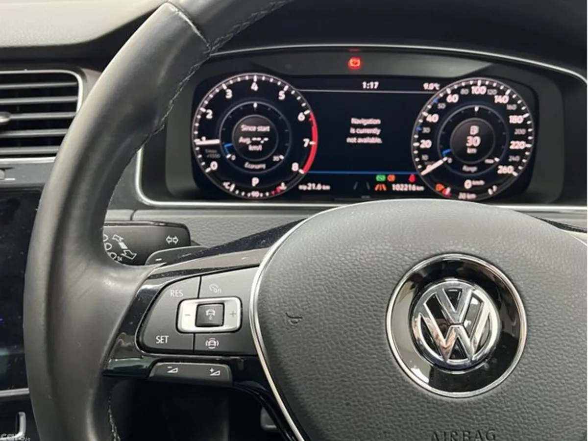 Volkswagen Golf Estate, Petrol, 2020, Red