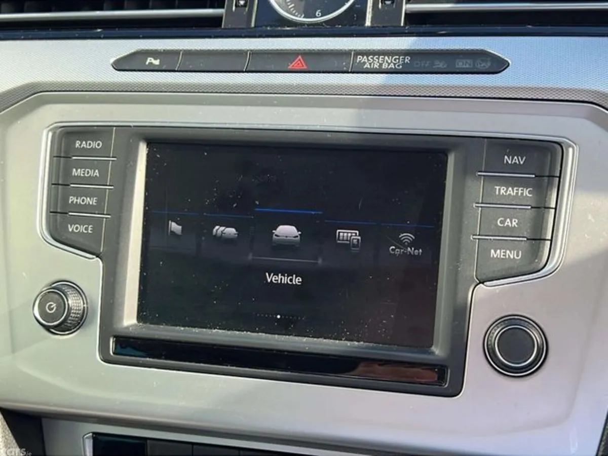 Volkswagen Passat Saloon, Diesel, 2017, Blue
