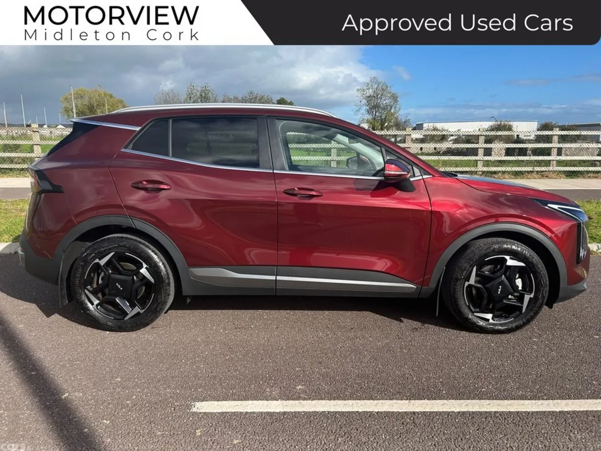 Kia Sportage SUV, Petrol Hybrid, 2026, Red
