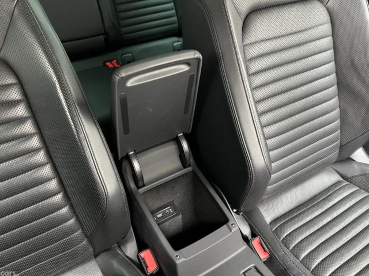 Volkswagen Passat Estate, Diesel, 2020, White