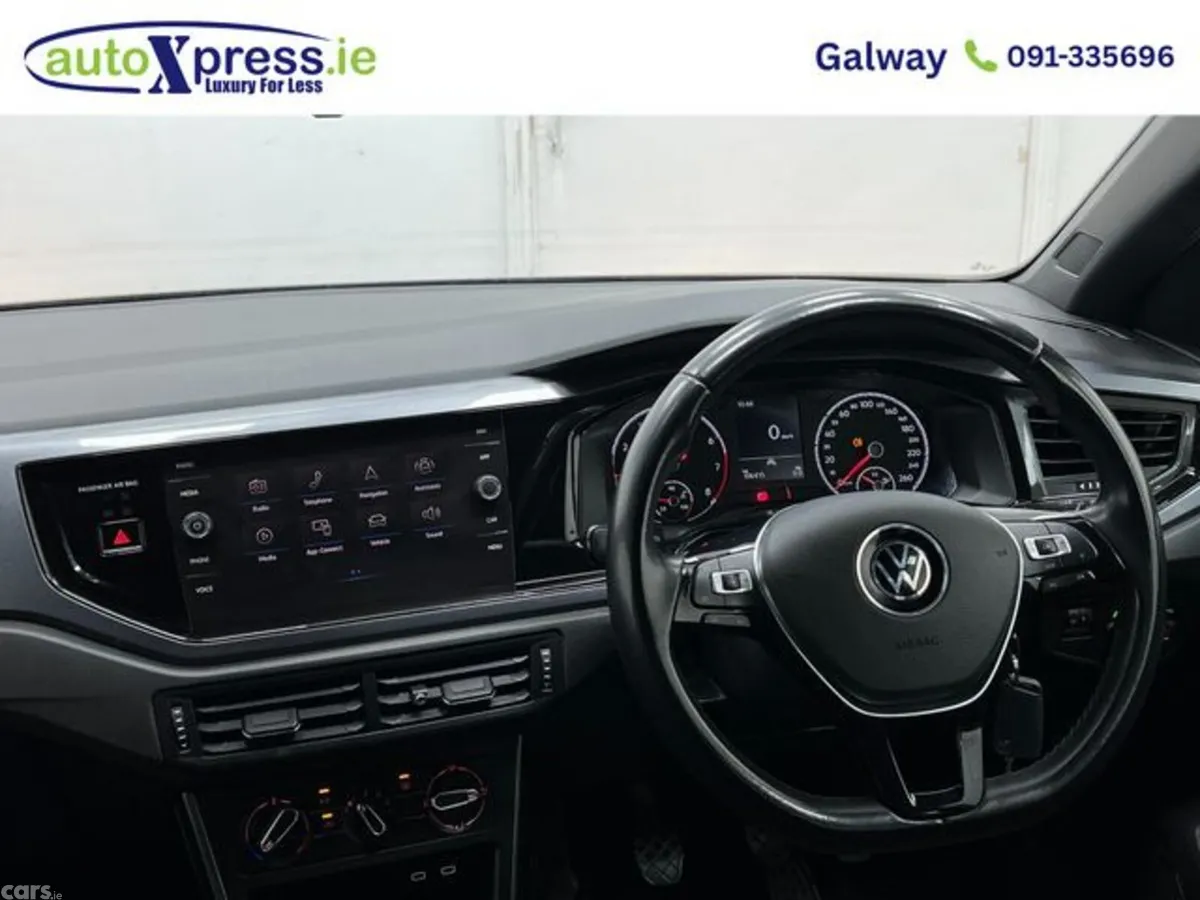 Volkswagen Polo Hatchback, Petrol, 2021, Blue
