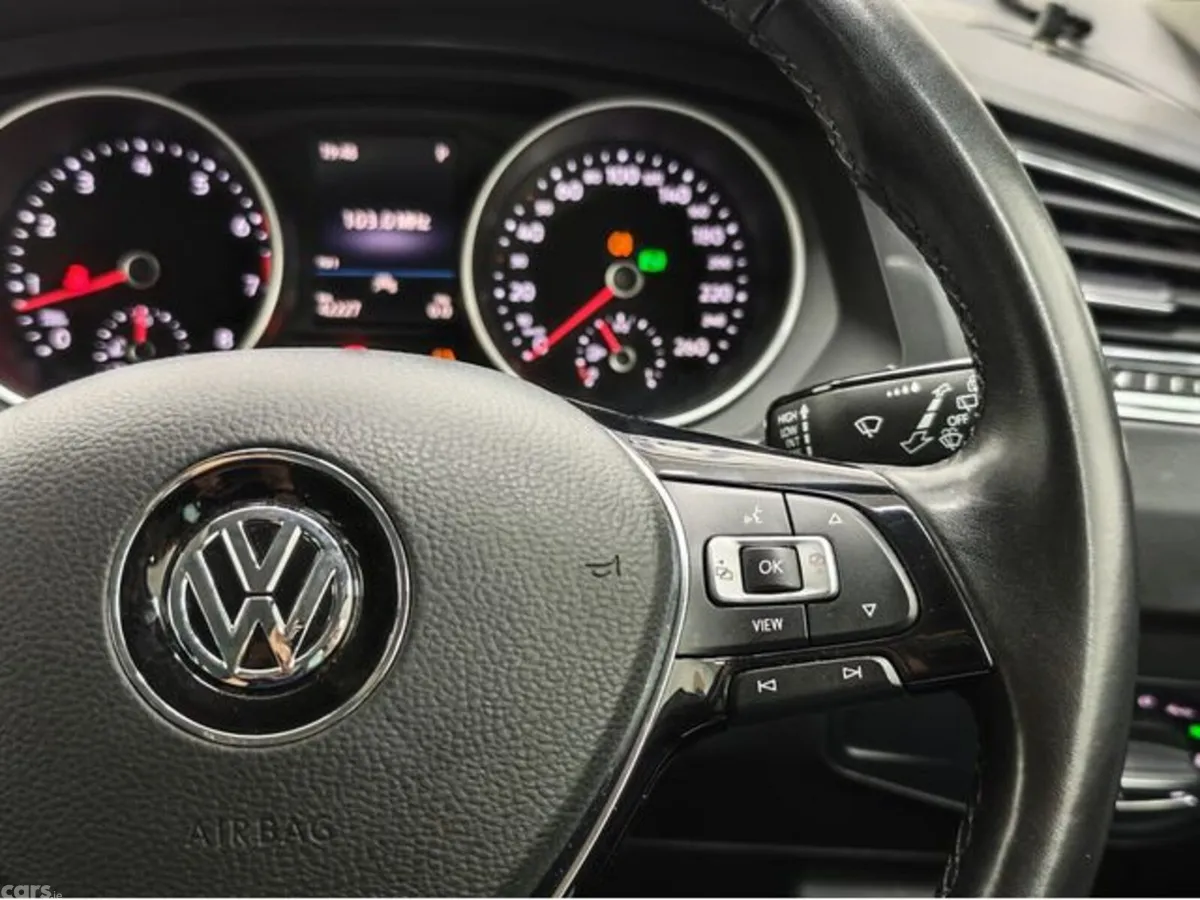 Volkswagen Tiguan SUV, Petrol, 2020, Black