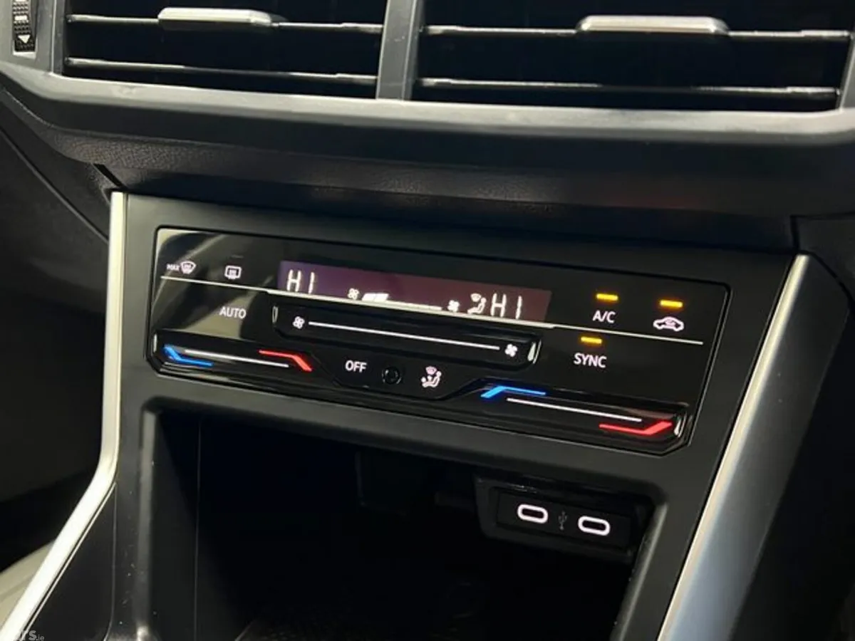 Volkswagen Polo Hatchback, Petrol, 2023, Blue
